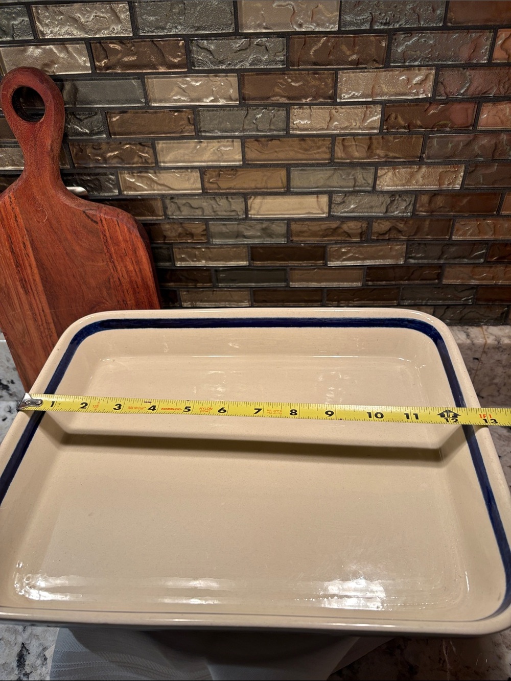 Blue and White Ceramic Rectangular Baking Dish - Classic Pattern - Picture 2 of 6